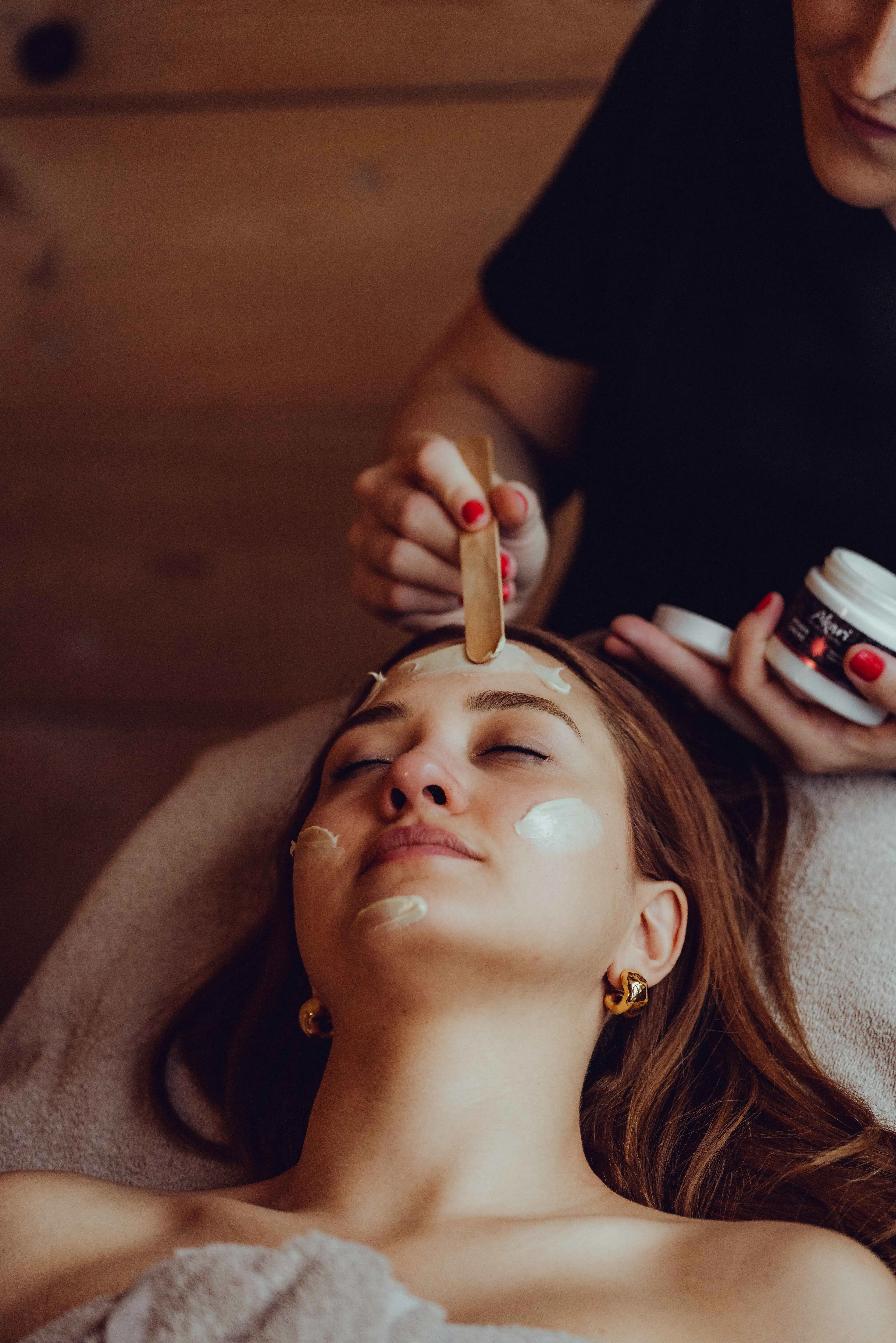 Facial treatment with organic cosmetics